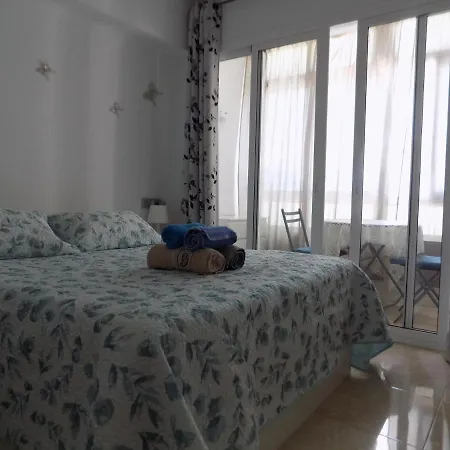 Malaga Centro Habitaciones Privada En Apartamento Compartidos Buitenkant foto