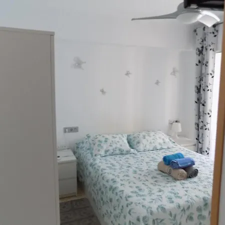 Malaga Centro Habitaciones Privada En Apartamento Compartidos Buitenkant foto