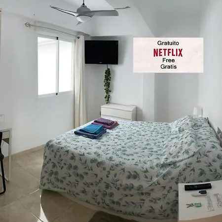 Malaga Centro Habitaciones Privada En Apartamento Compartidos Buitenkant foto