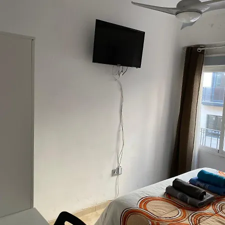 Malaga Centro Habitaciones Privada En Apartamento Compartidos Buitenkant foto